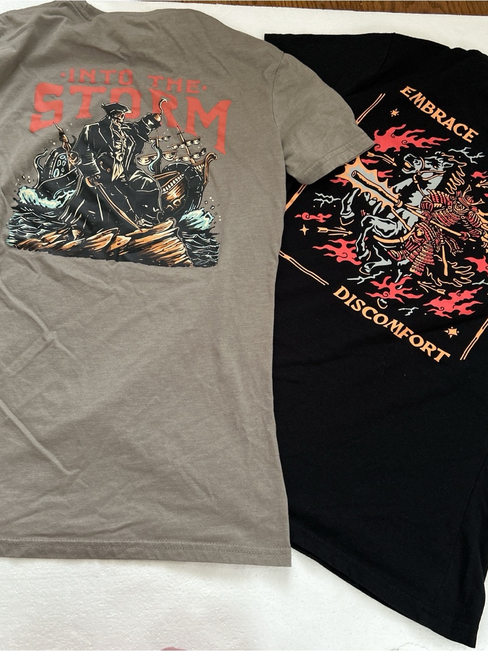 2 the lift box shirts bundle lot workout training tees
black graphic t-shirt fe